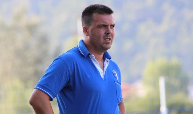 Trener Tekstilca Kort Bojan Magazin / foto: Nikola Kulaga