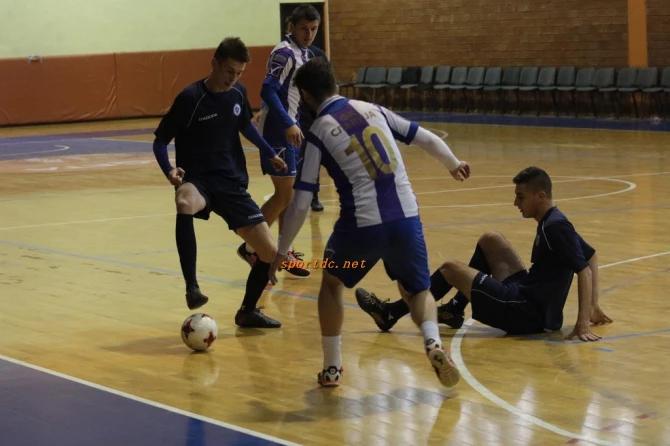 Aeefb