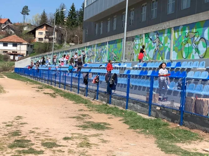 Paljanski mališani uljepšali stadion romanije