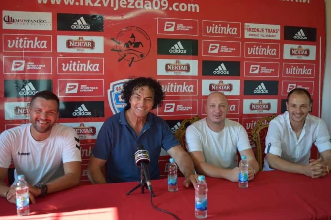 boris Stanišić, vlasnik Zvijezde 09 sa stručnim štabom