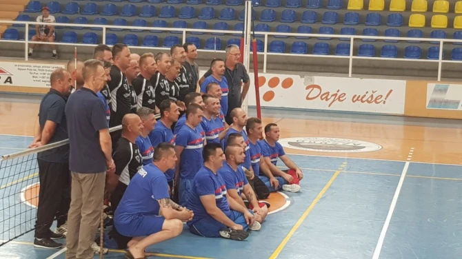 Reprezentacija Srbije i Klub invalida Lukavac