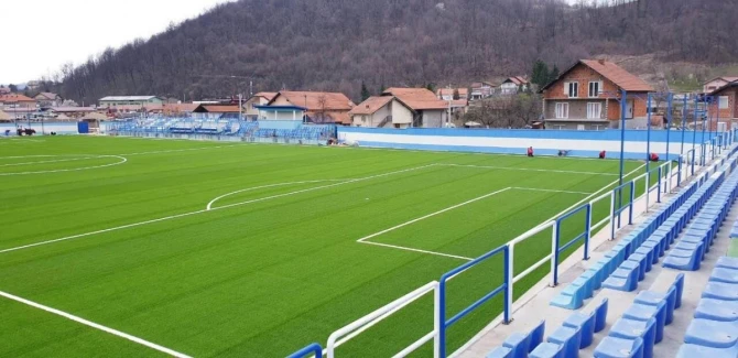 Teren FK Tuzsla siti
