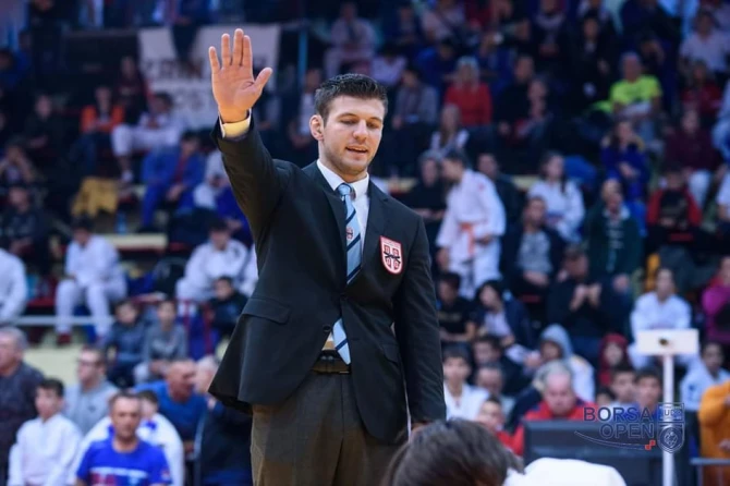 Stefan Majdov je bio jedan od sudija