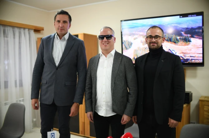 Nedeljko Elek, Saša Matić i Dejan Ljevnaić