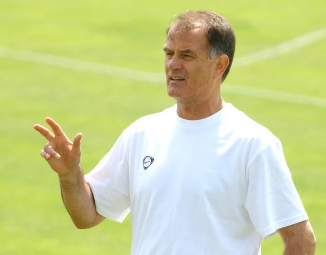 Duško Bajević