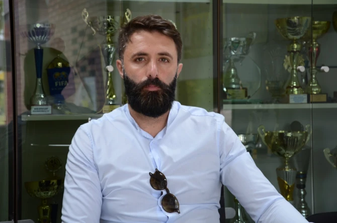 Saša Stević