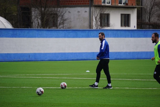 Nalić na treningu Tuzla Sitija