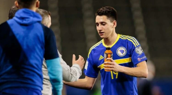 Luka Menalo