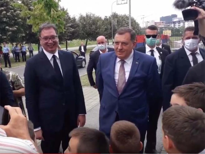 Aleksandar Vučić i Milorad Dodik