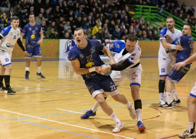 Spasoje Pekić bijeli dres