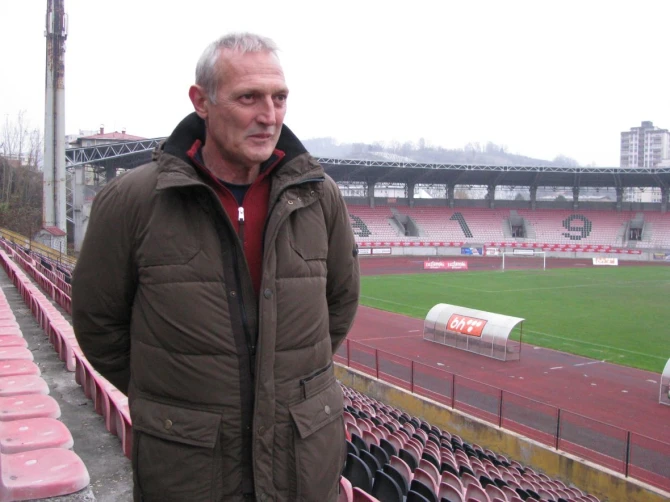 Dževad Šećerbegović