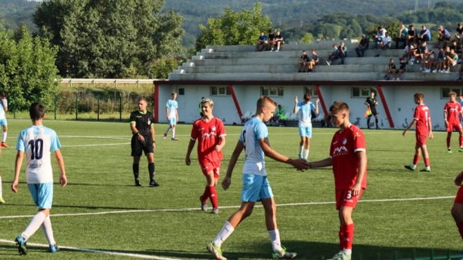 Pioniri: Sloga Meridian - Posušje/Foto R.Šešlak