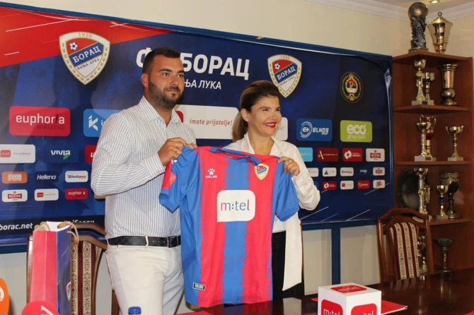 Bogoljub Zeljković i Jelena Trivan