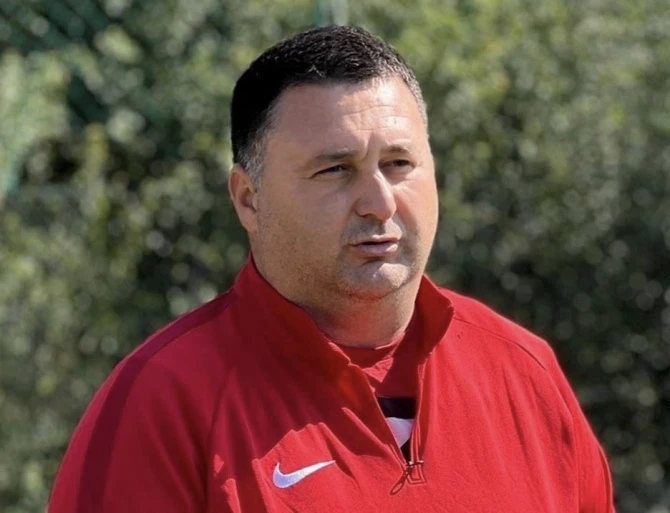 Srđan Šušić, Zvijezda 09