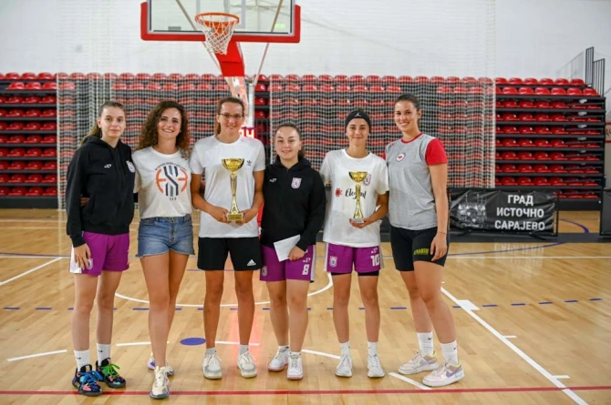Igman i Busovača finalisti u konkurenciji djevojaka/ Vasilije Marković