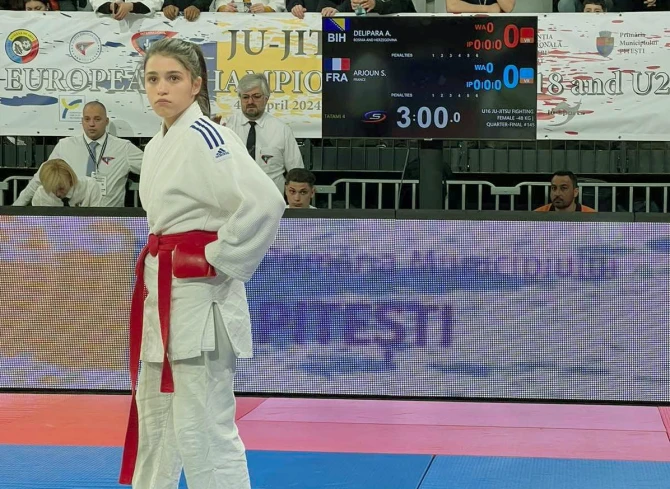 Anja Delipara