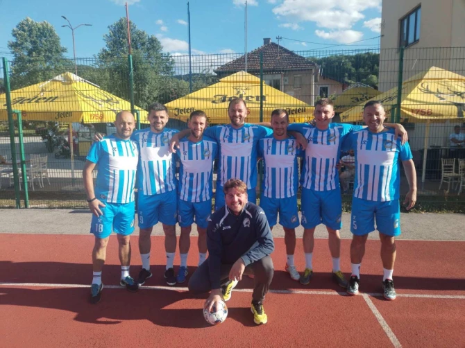Veterani Slavije