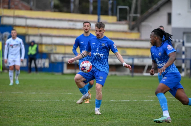 Ostao u Famosu/ Vasilije Marković