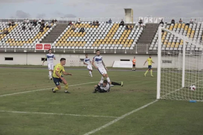 Stefan Radaković postiže drugi gol FOTO: FK Rudar Prijedor