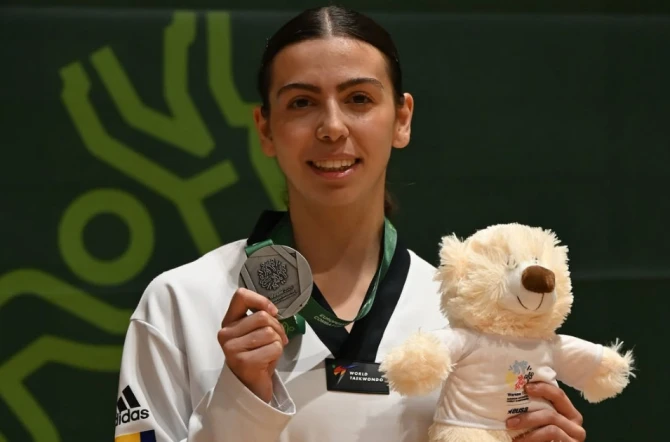 Krašinikova osvojila srebro
