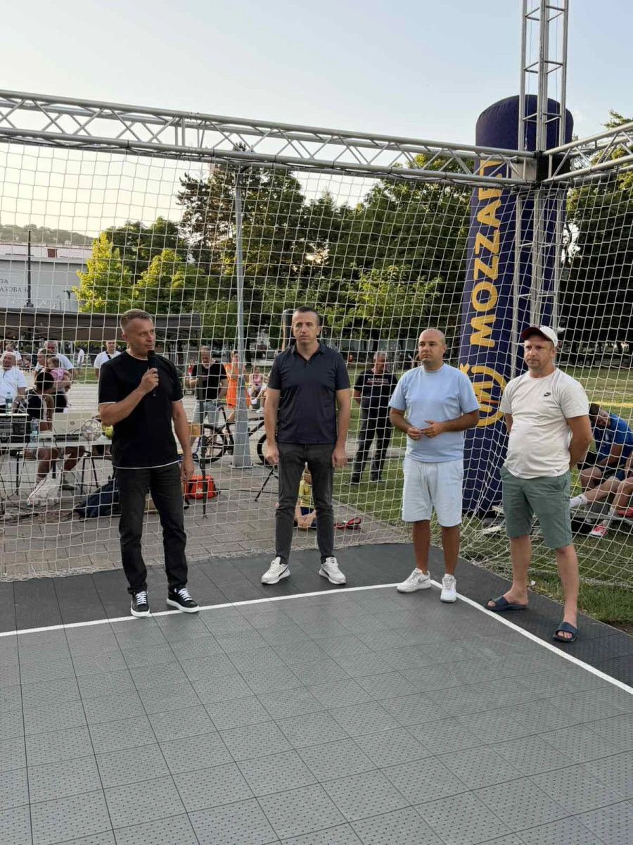 Po Prvi Put U Doboju X Football