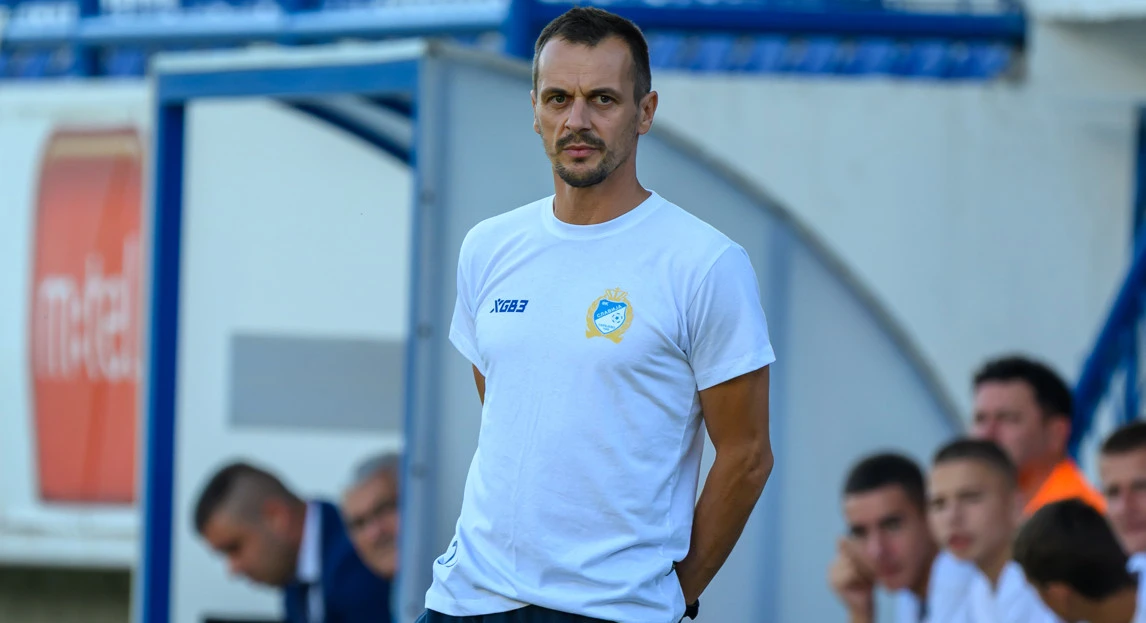 Muminović prvi put testira/ Vasilije Marković