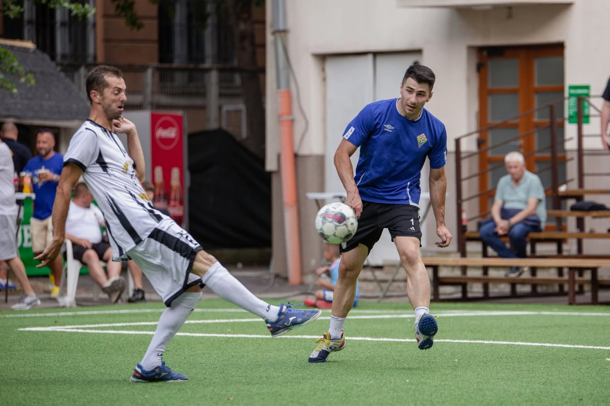 Divljan igrao na turnirima za Željeznicu/ FIS Gol