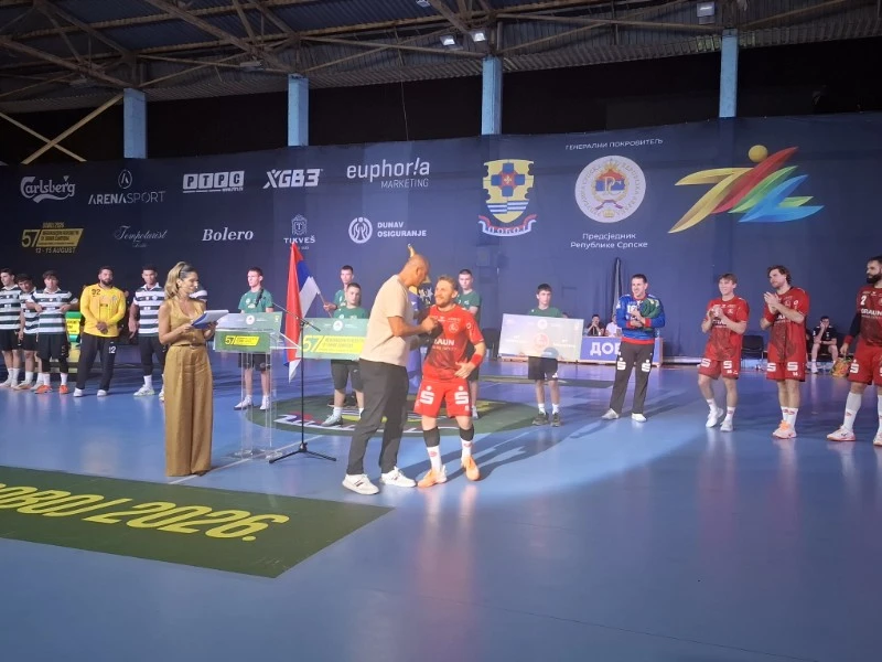 Medjunarodni Rukometni Tv Turnir Sampiona Doboj Izabrana Najbolja Postava Nebojsa Simic Najbo