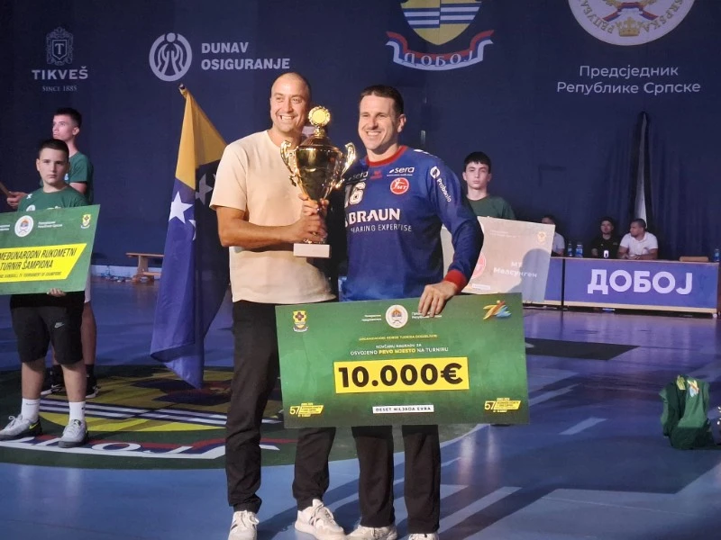 Medjunarodni Rukometni Tv Turnir Sampiona Doboj Izabrana Najbolja Postava Nebojsa Simic Najbo