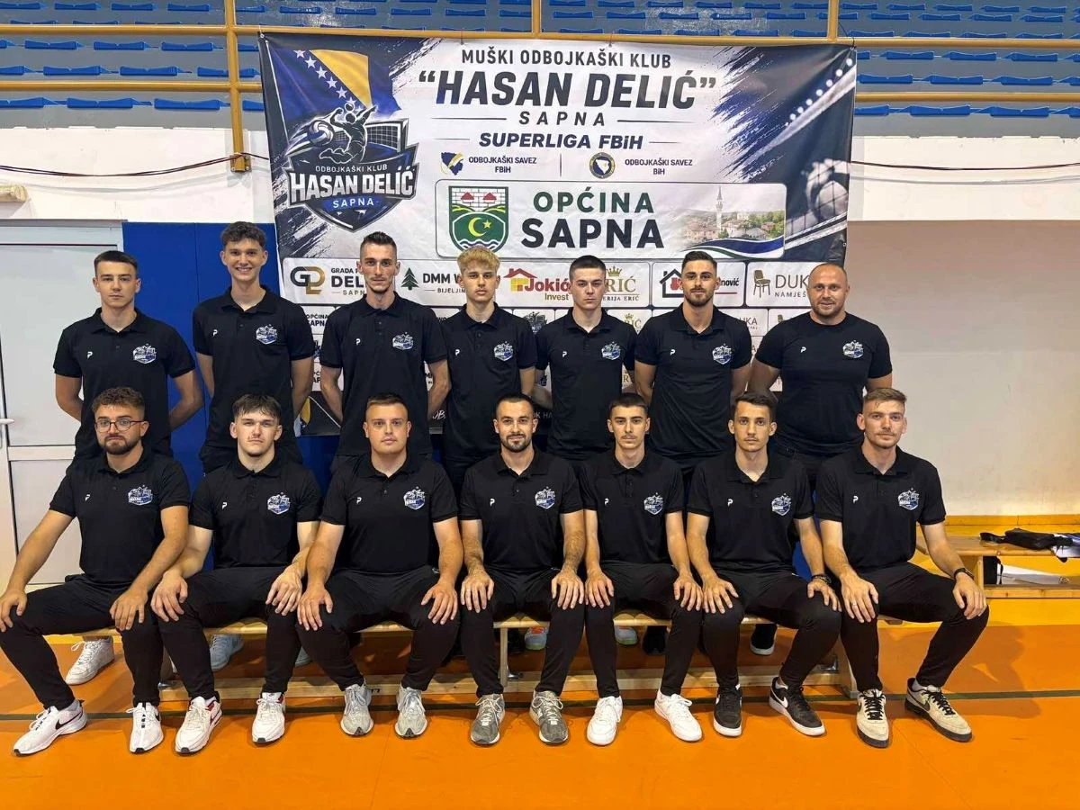 Odbojkaši MOK „Hasan Delić“ Sapna pred debitantski nastup u Superligi FBiH. FOTO: OK „Hasan Delić“ Sapna