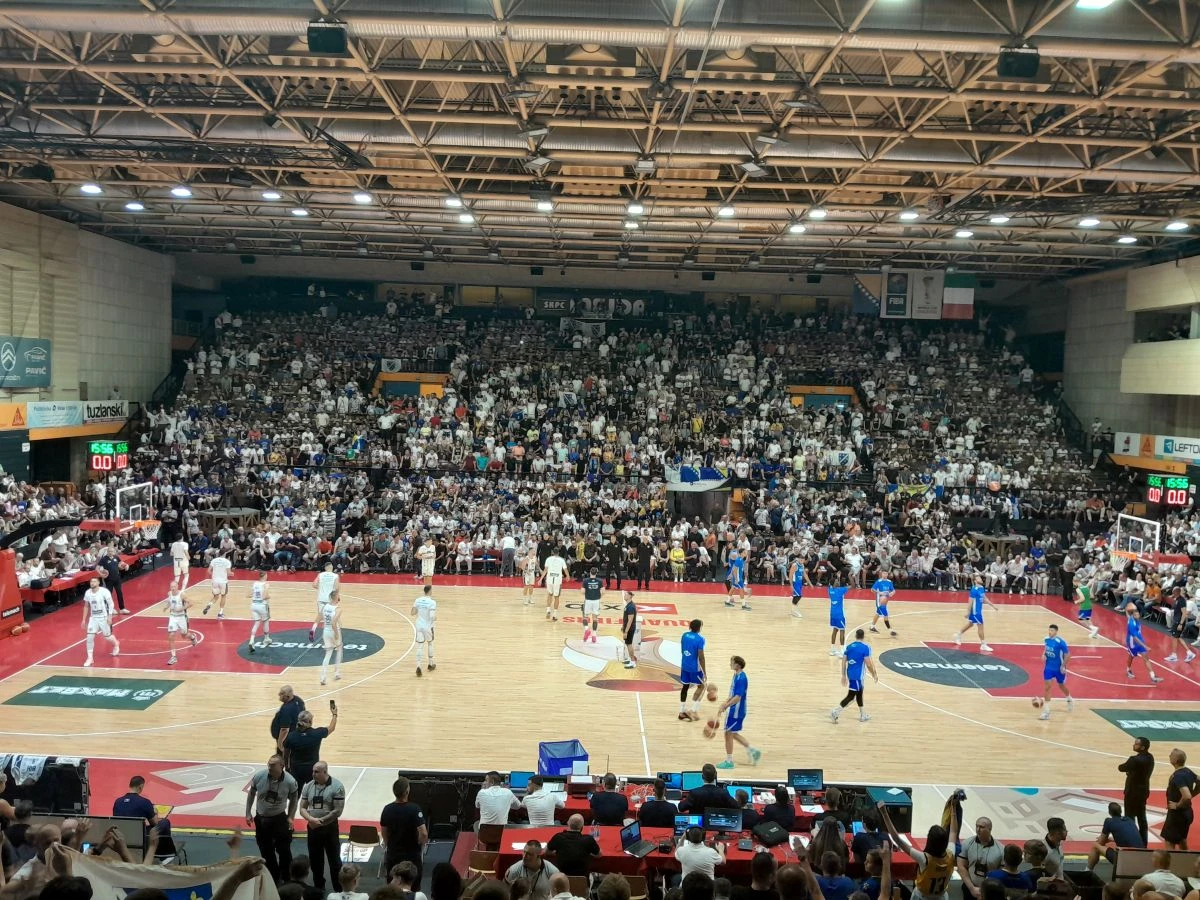 Bih Srusila Italiju U Grotlu Mejdana Nurkic Predvodio Zmajeve Do Istorijske Pobjede I Povratka U Bor