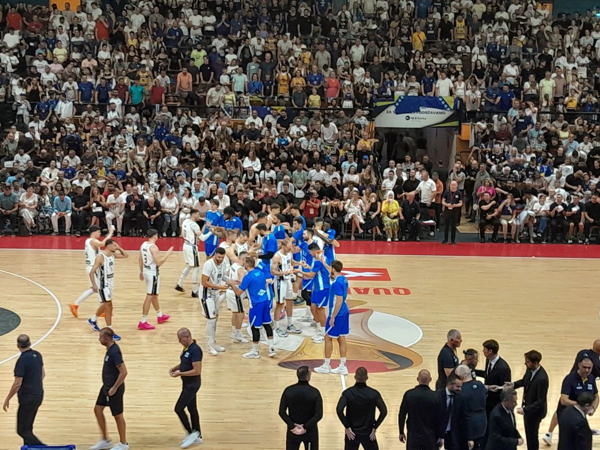 Bih Srusila Italiju U Grotlu Mejdana Nurkic Predvodio Zmajeve Do Istorijske Pobjede I Povratka U Bor