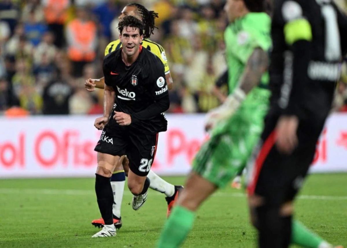 Vlahovic Rijesio Derbi Sa Fenerom