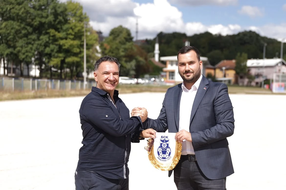 Bsk Dobija Novi Teren Foto