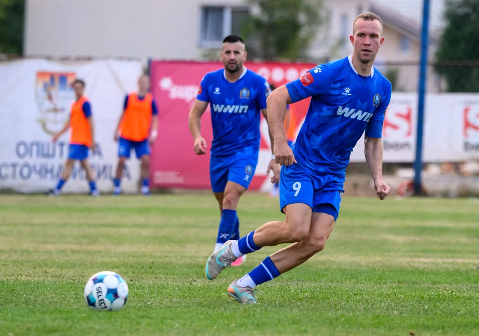 Dva gola Asentića/ Vasilije Marković