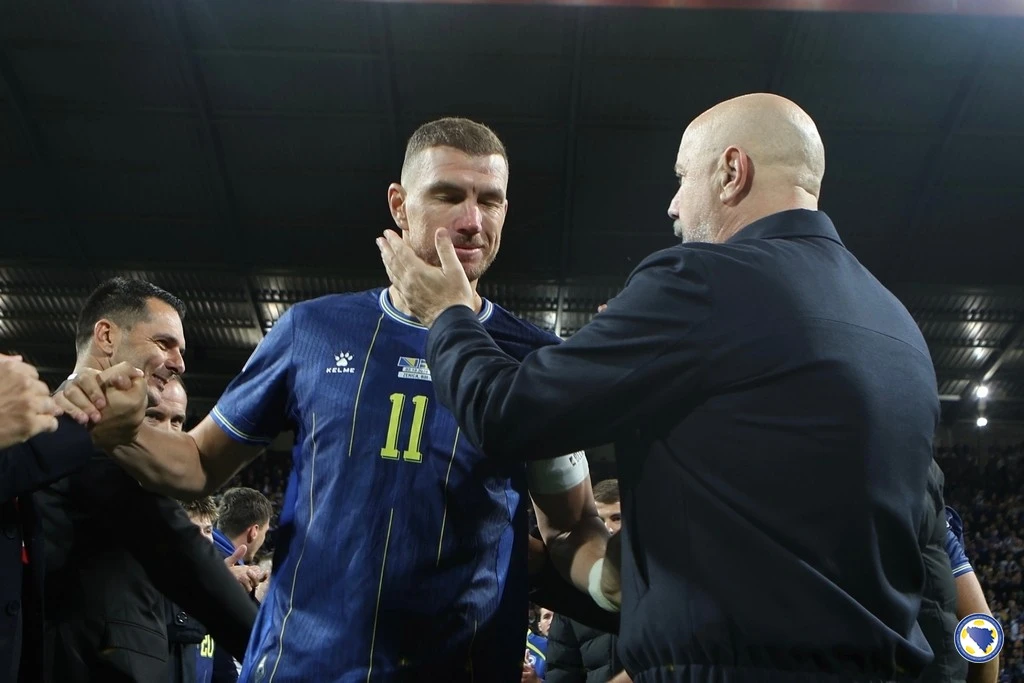 Barbarez Dzeko Ostavlja Reprezentaciju U Pravom Trenutku Ponos Se Vratio