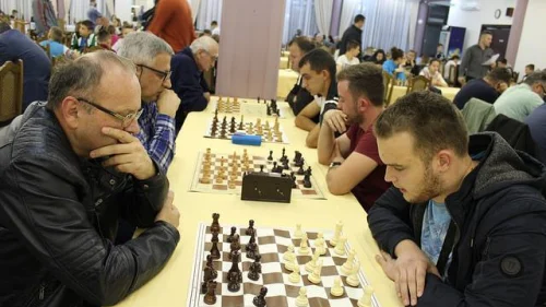 Šahistima Poška srebro na Kupu Srpske