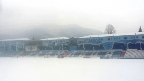 Radnik napustila četvorica fudbalera