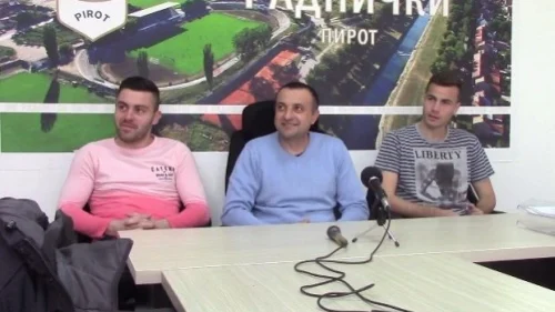 Goran Lazarević: Ne idemo u Novi Sad sa belom zastavom!