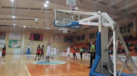 Tuzalci kući pjevajući
