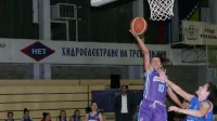 Leo kreće sa pozicije tri