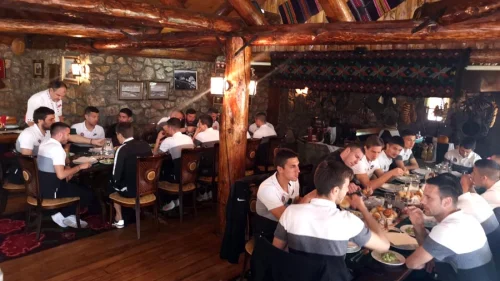 Partizan u Etno selu Stanišići, Superliga Srbije