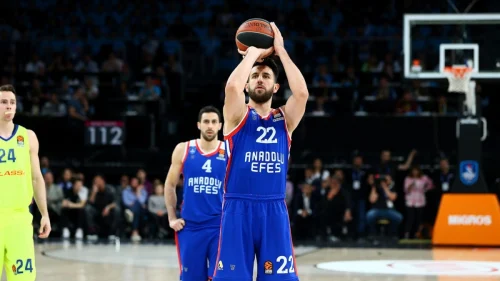 EL: Micić odveo Efesn na F4