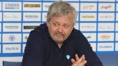 Striptiz ne, jeftinija karta da, BH Telecom Premijer liga