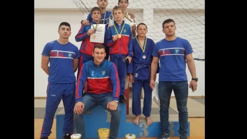 Stariji pioniri Randorija nastavili dominaciju u BiH, juniori ekipno bronzani