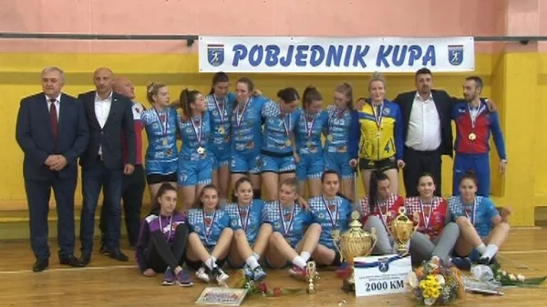 Dubica bolja od Mire, Kup RS