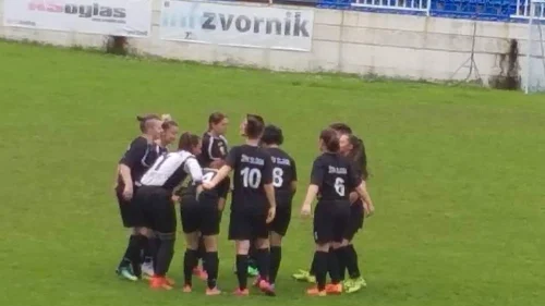 Opljačkane fudbalerke Sloge, Prva liga RS - doigravnje za Premijer ligu