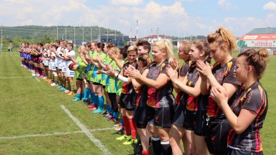Derventa za vikend centar ženskog ragbija