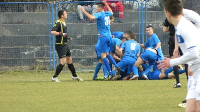 Sve staje u posljednjih devedeset minuta, Juniorska Premijer liga BiH