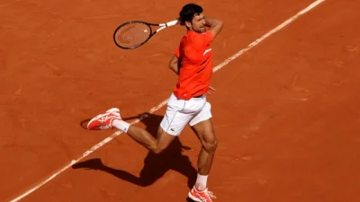 Nole gazi dalje